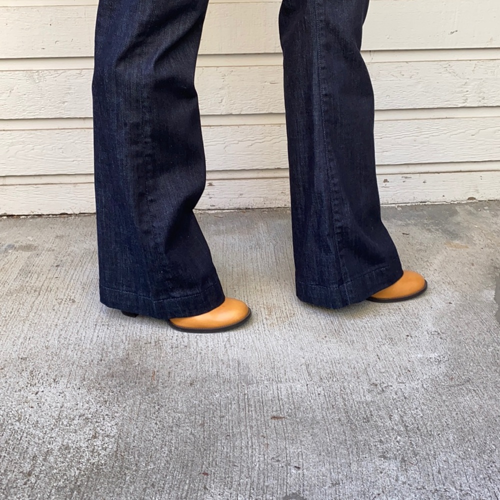 Citizens Of Humanity Dark Denim Hutton Medium Rise Wide Leg Jeans - Picture 5 of 15